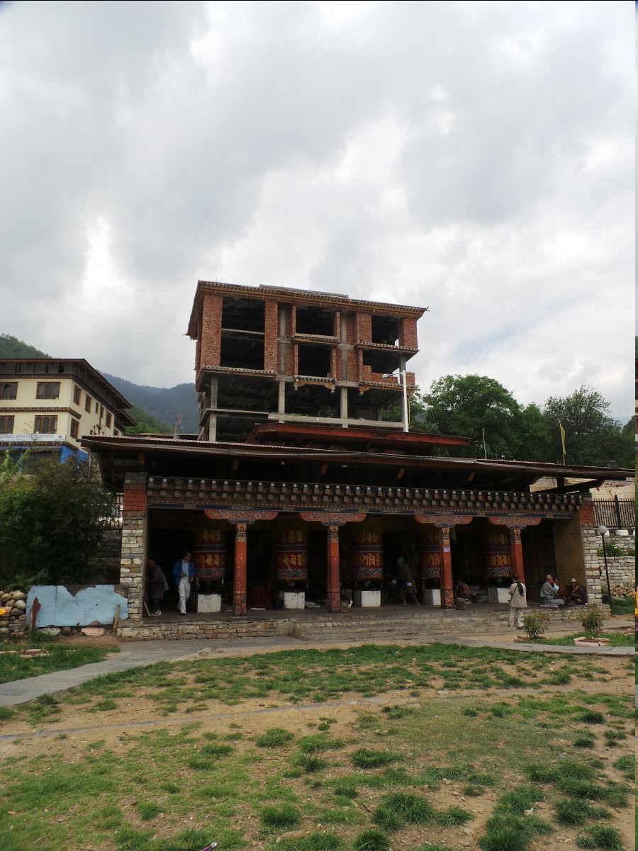3rd King Memorial Chorten04